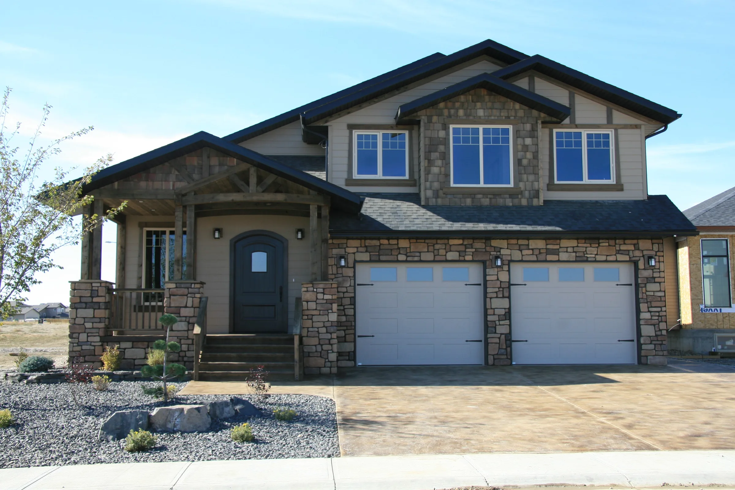 Custom home built by Premiere Builders (photo 9)