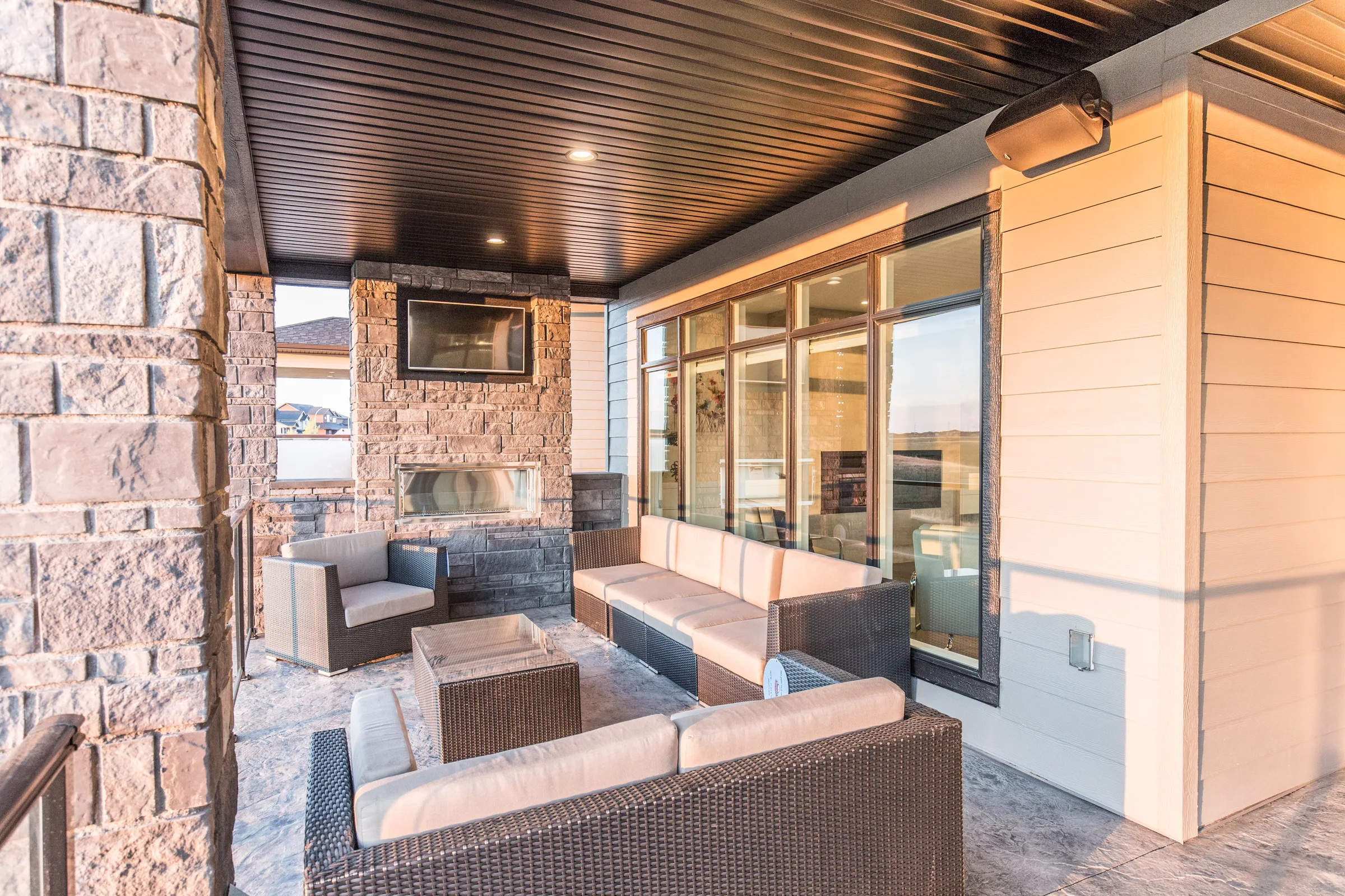 Custom home built by Premiere Builders (photo 15)