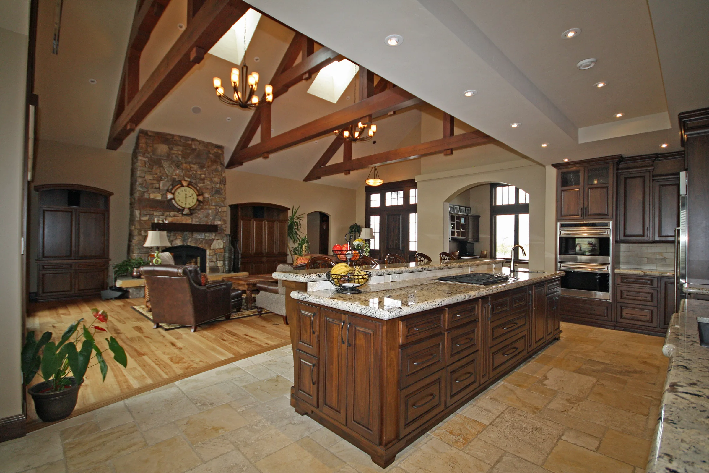 Custom home built by Premiere Builders (photo 19)