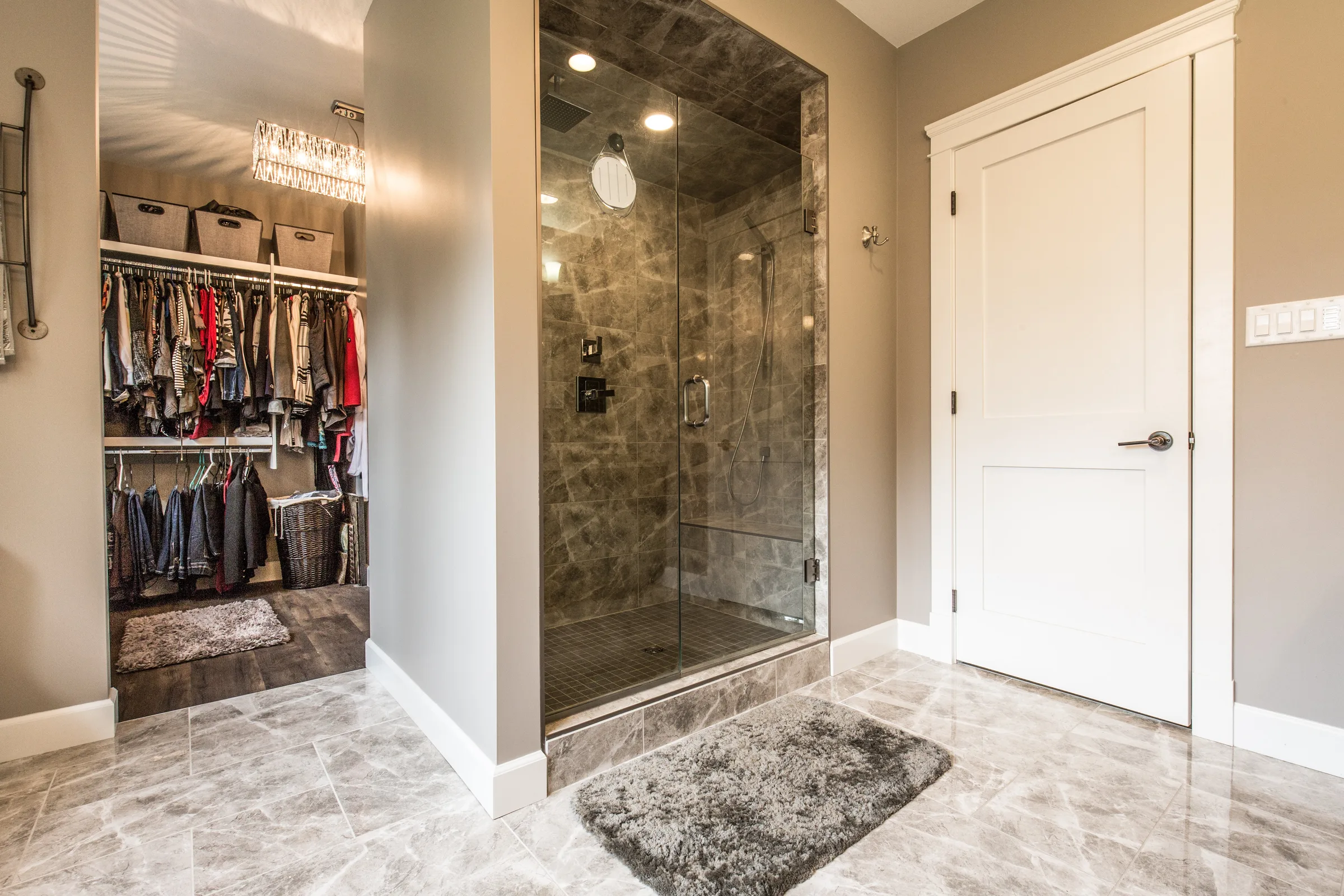 Custom home built by Premiere Builders (photo 29)
