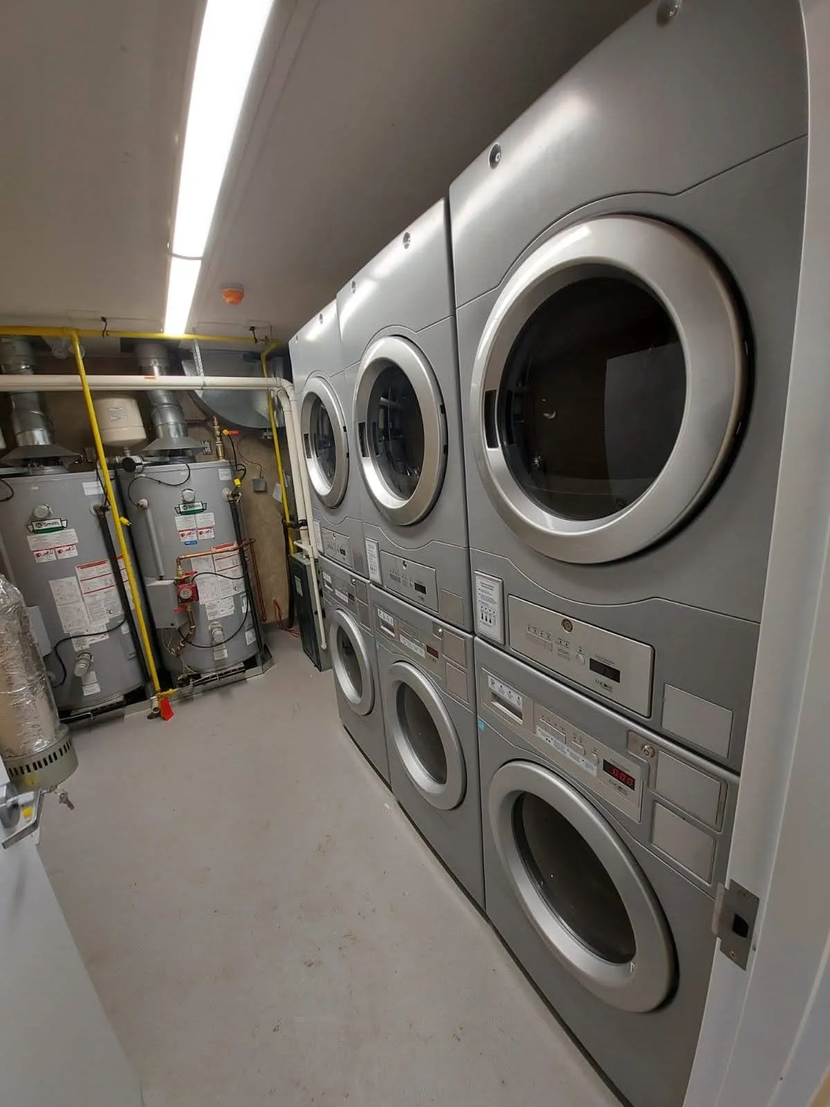 Laundry, Fire Base Complex built by Premiere Builders (photo 21)