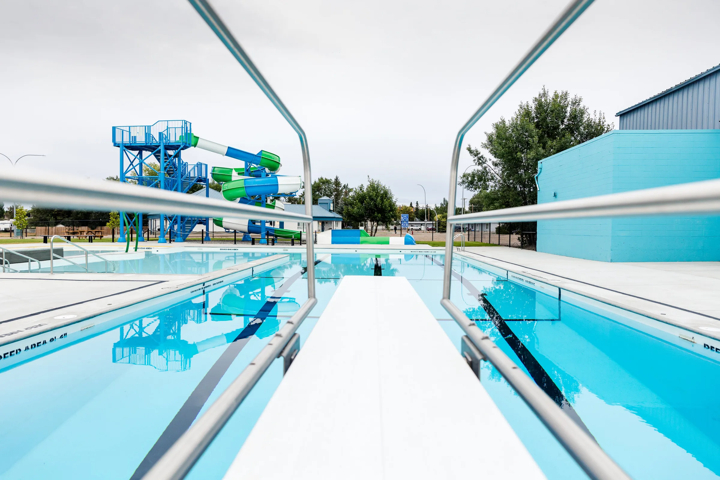Picture Butte Aquatic Centre built by Premiere Builders (photo 22)