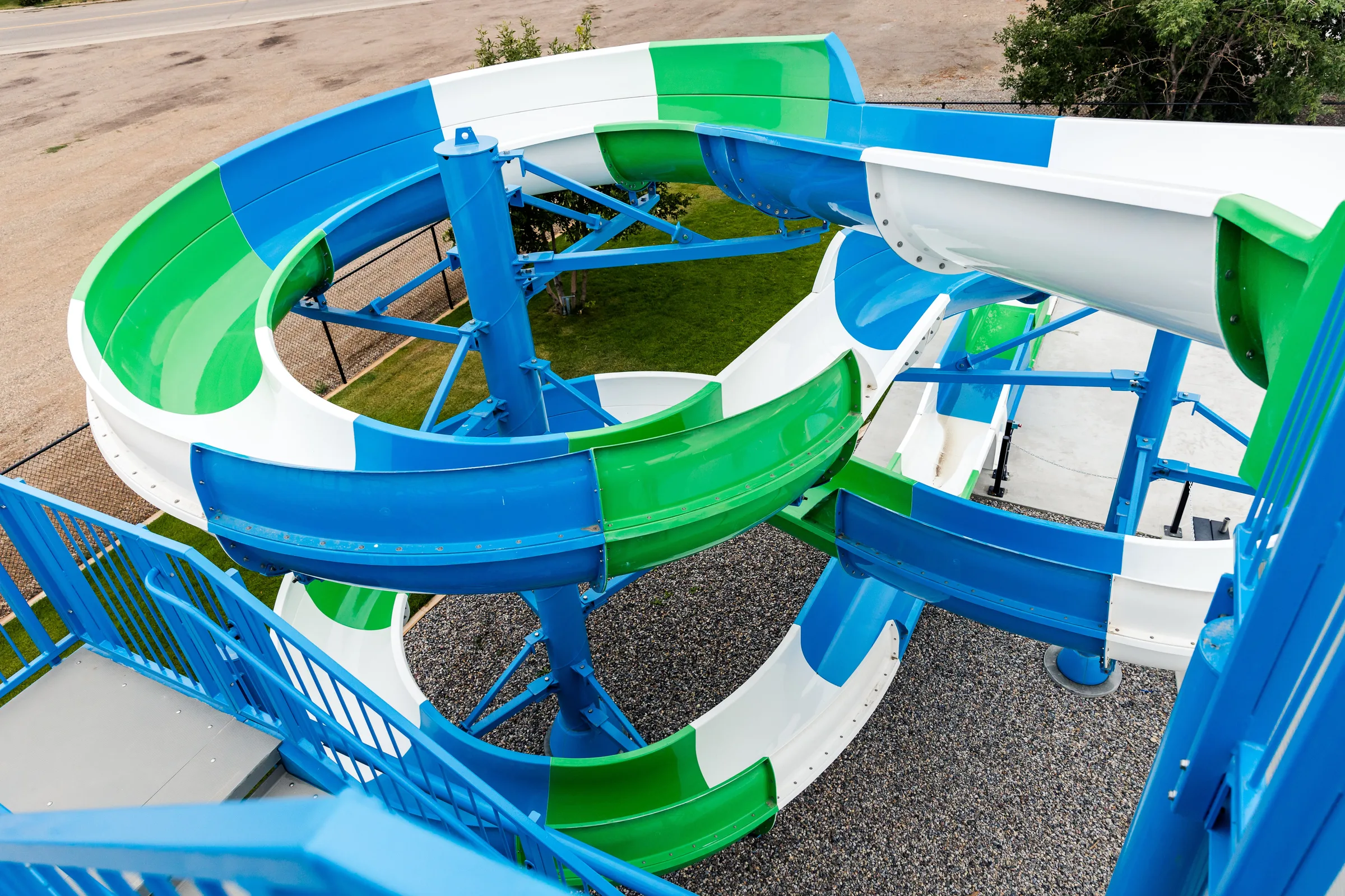 Picture Butte Aquatic Centre built by Premiere Builders (photo 24)