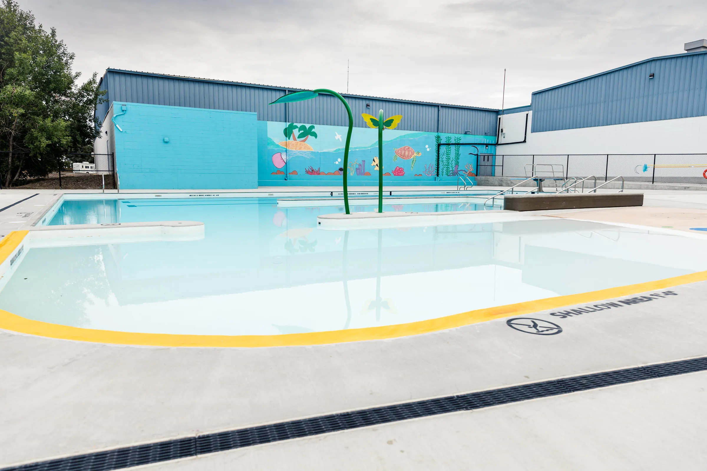 Picture Butte Aquatic Centre built by Premiere Builders (photo 27)