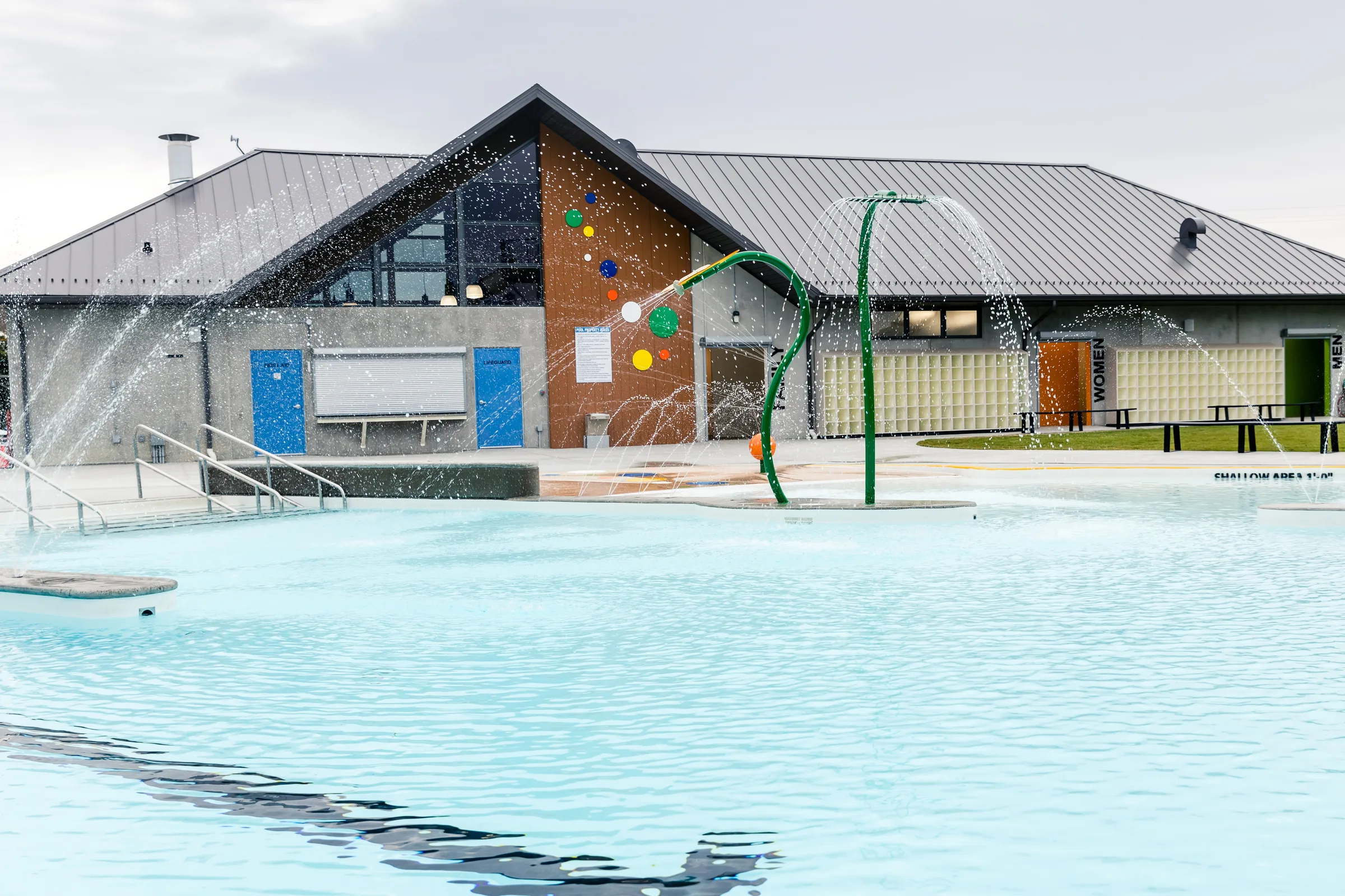 Picture Butte Aquatic Centre built by Premiere Builders (photo 28)